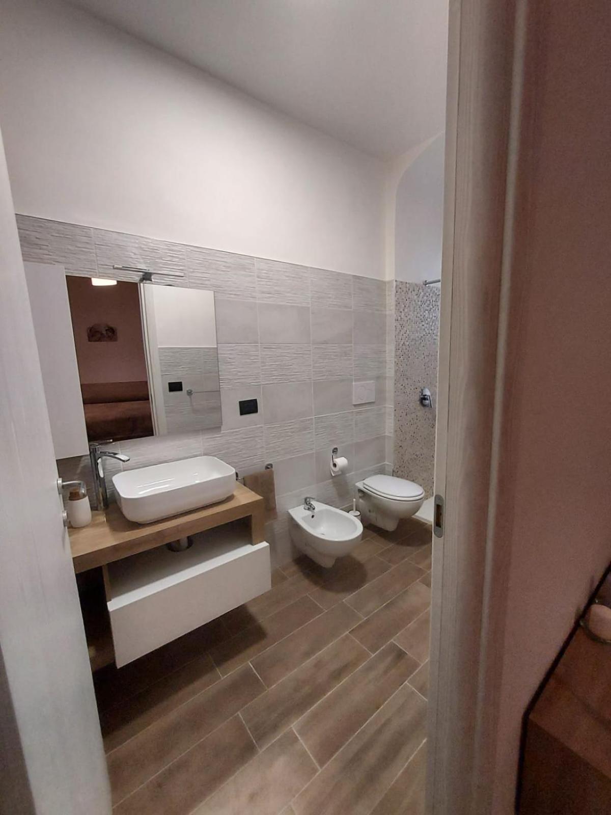 La Casa Antica Bed & Breakfast Modugno Bagian luar foto