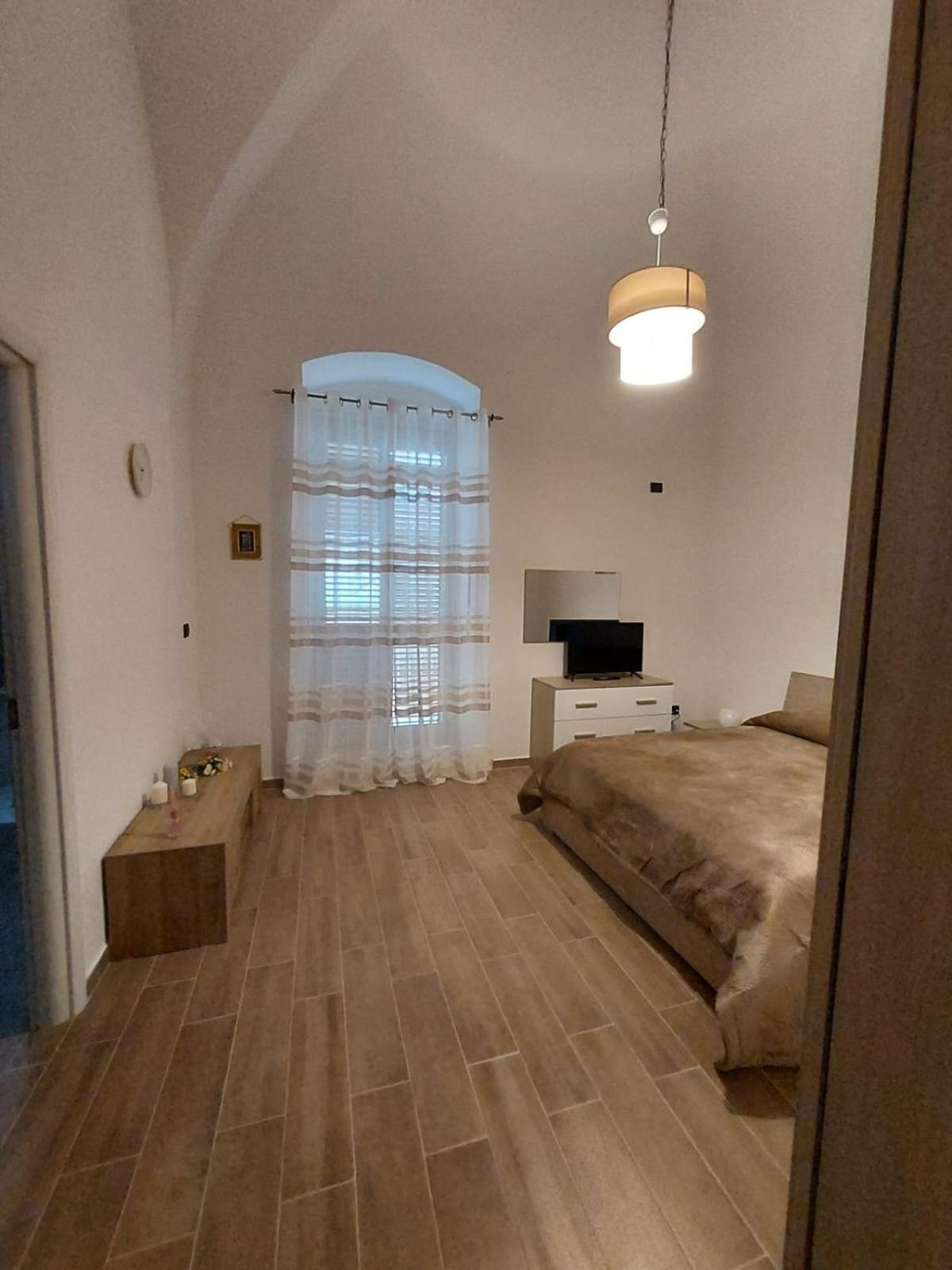 La Casa Antica Bed & Breakfast Modugno Bagian luar foto